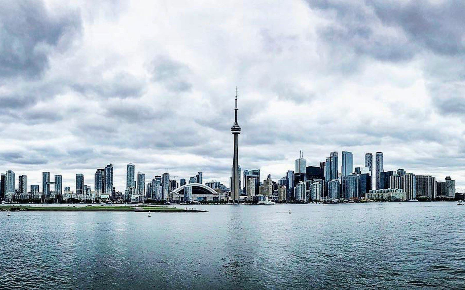 The Toronto skyline and CN Tower seen across the water